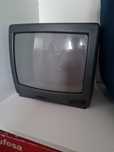 Televisão sanyo.