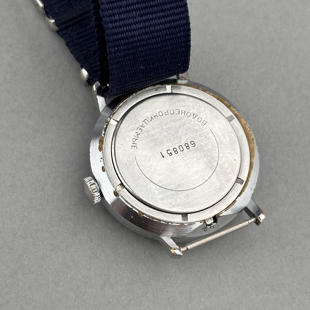 Zegarek vintage Wostok – Design CCCP | rzymskie indeksy | niebieska