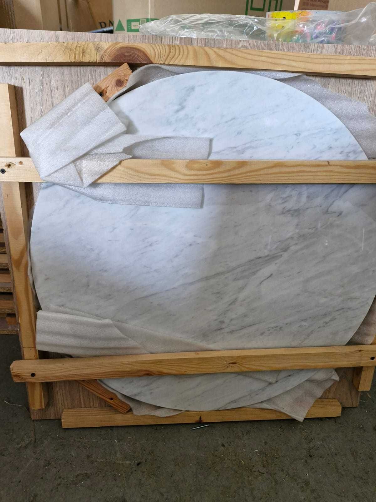 Okrągły blat stolikowy z marmuru Bianco Carrara 80 cm średnicy - 8 szt