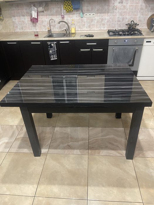 Продам раскладной стол  Таирова