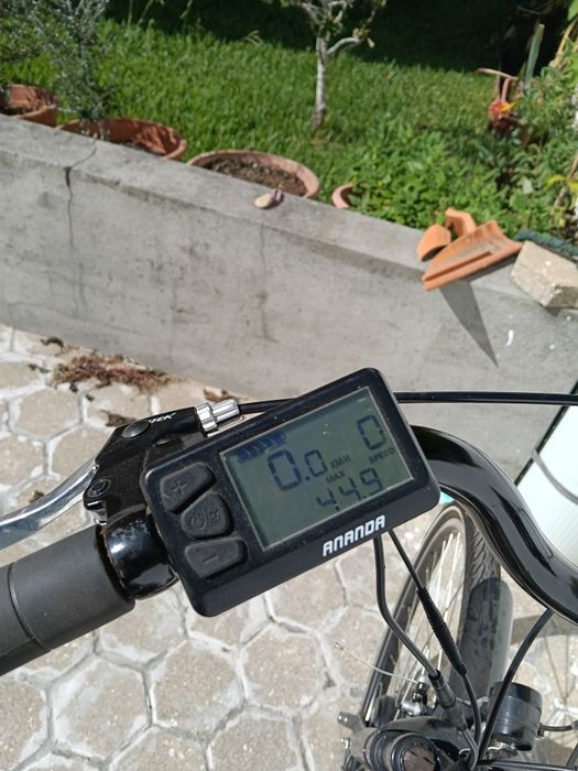 Triciclo elétrico