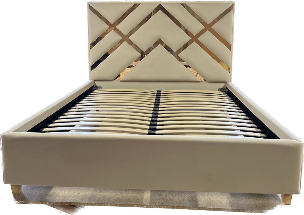 М‘які ліжка дитячі також м‘які стінові панелі на замовленя!