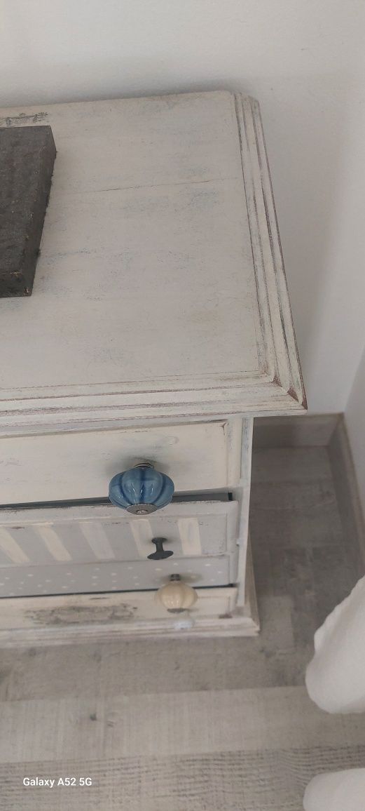 Mesa de Cabeceira