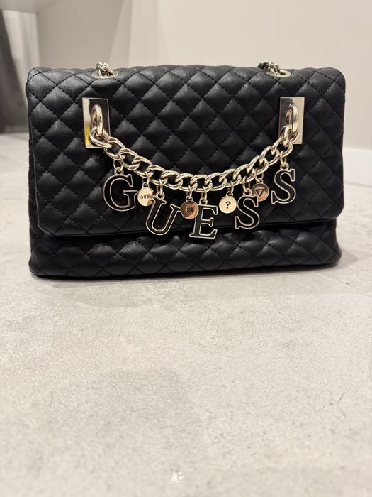 Продам сумку guess