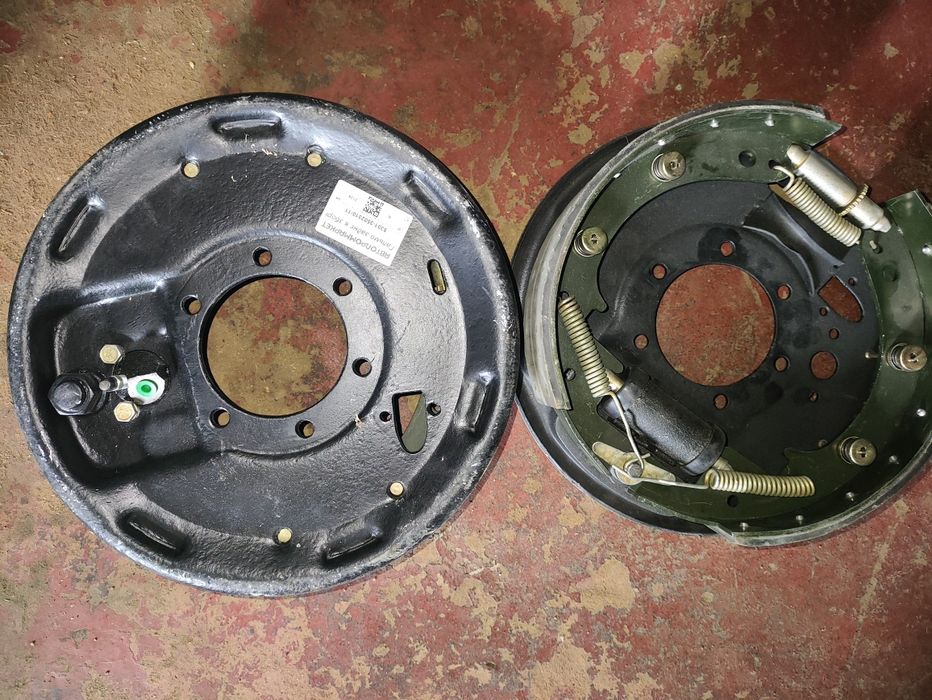 ЗІЛ 5301 Бичек.Тормоз задній в зборі.