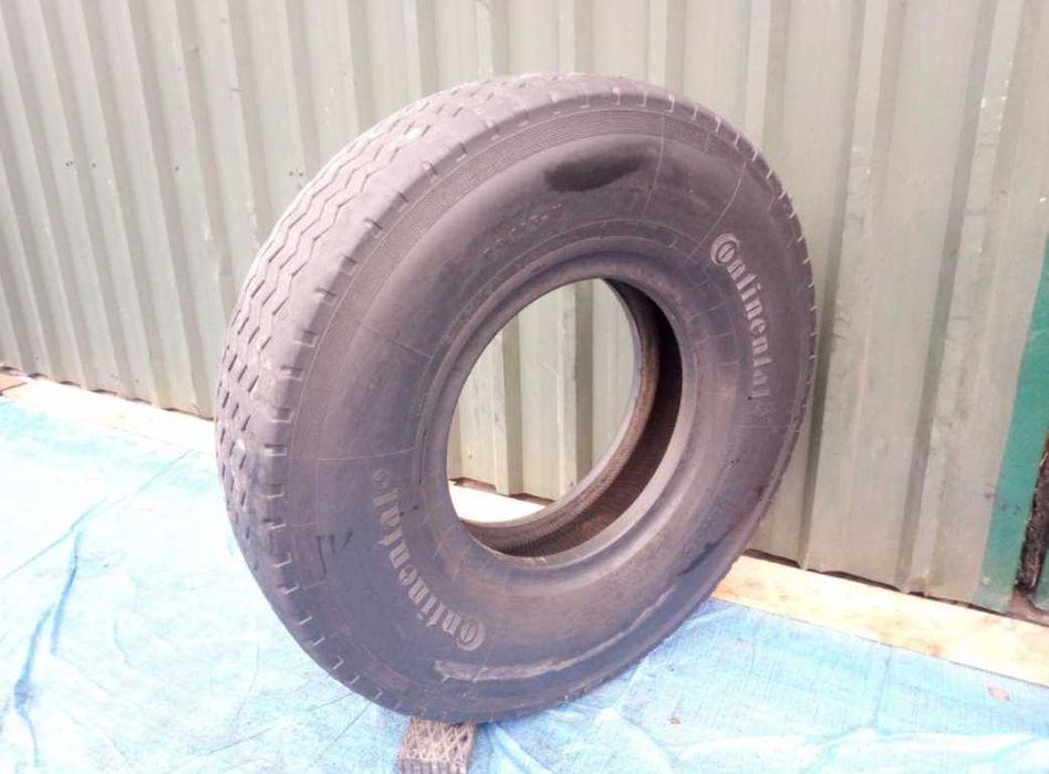 Opona Continental 12.00 12,00 R - 20 E -20 Rs 415