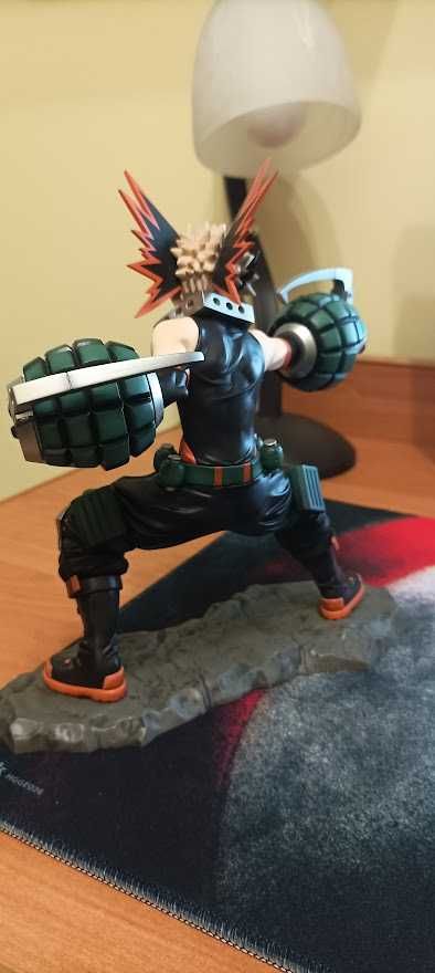 Katsuki Bakugo Kotobukiya figurka w skali 1/8