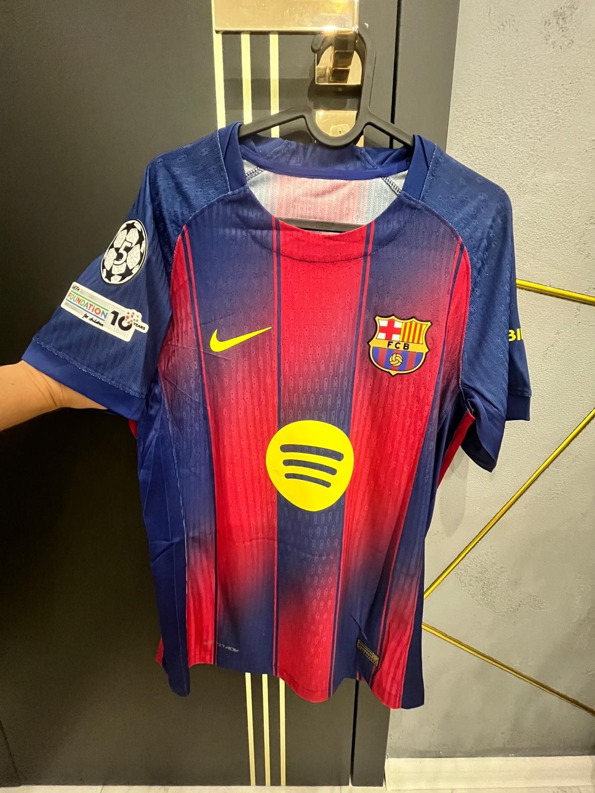 Lamine Yamal 10. Koszulka FC Barcelona 25/26. Rozmiar M