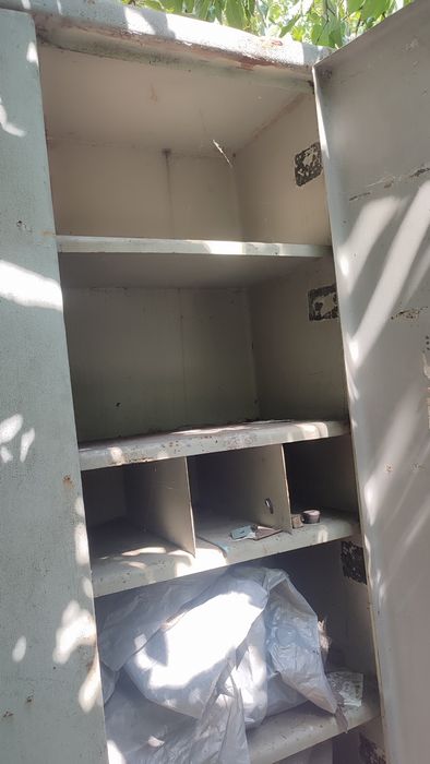 Металлический шкаф, для инвентаря, стройматериалов или другое