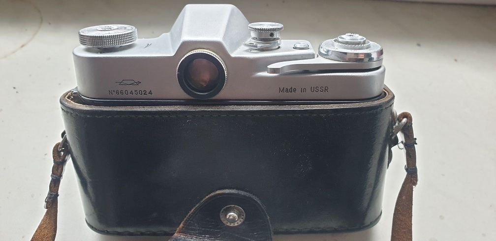 Aparat fotograficzny analogowy Zenit 3M