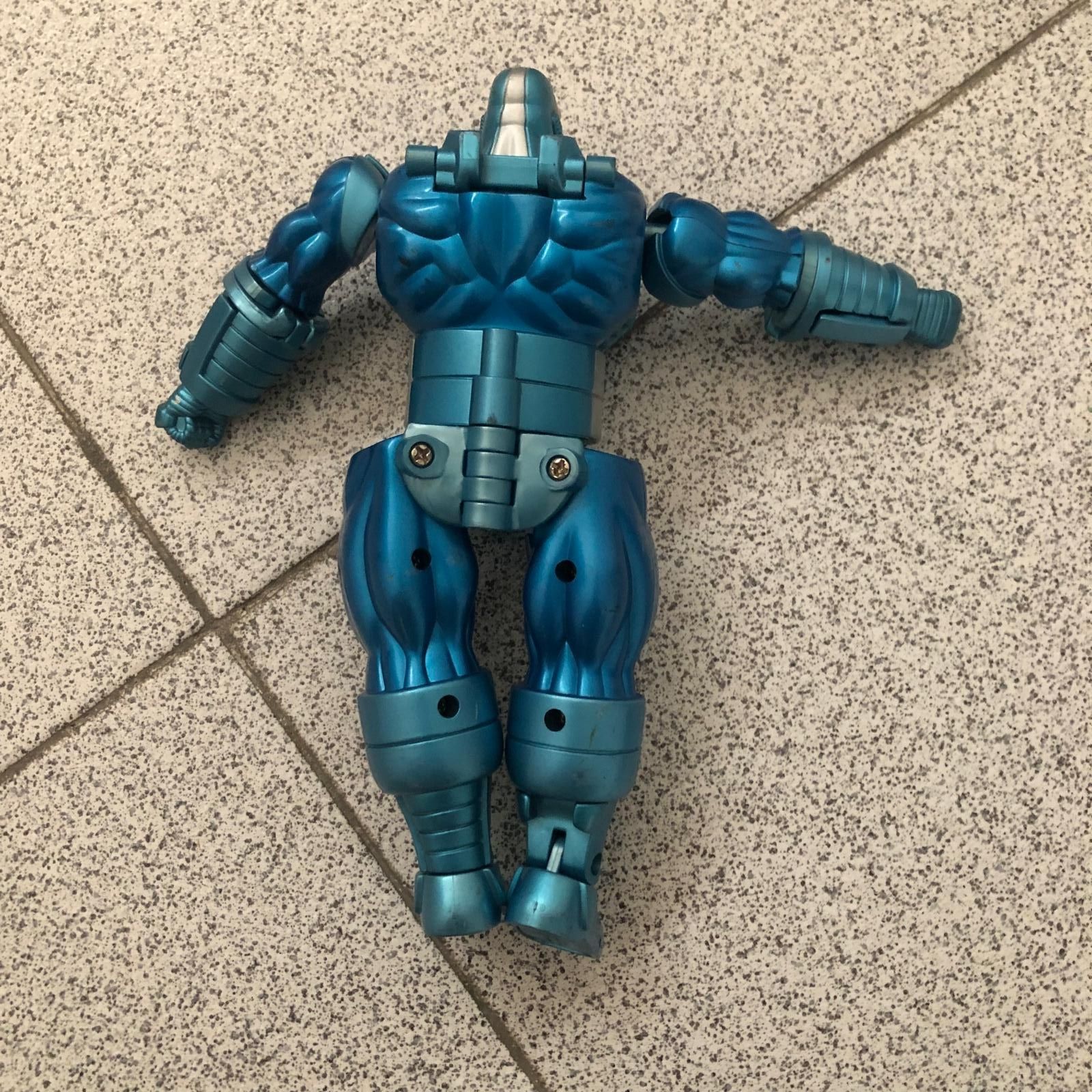 2 Bonecos Marvel