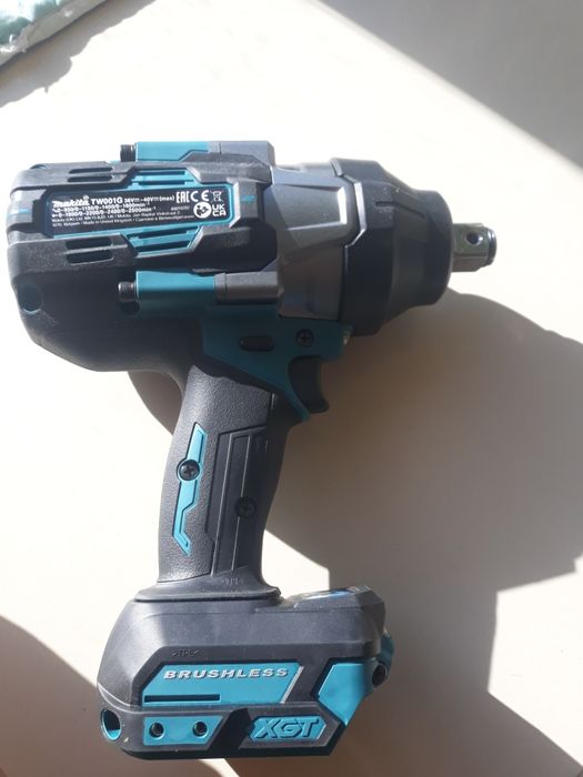 Makita  nowy klucz udarowy tw007