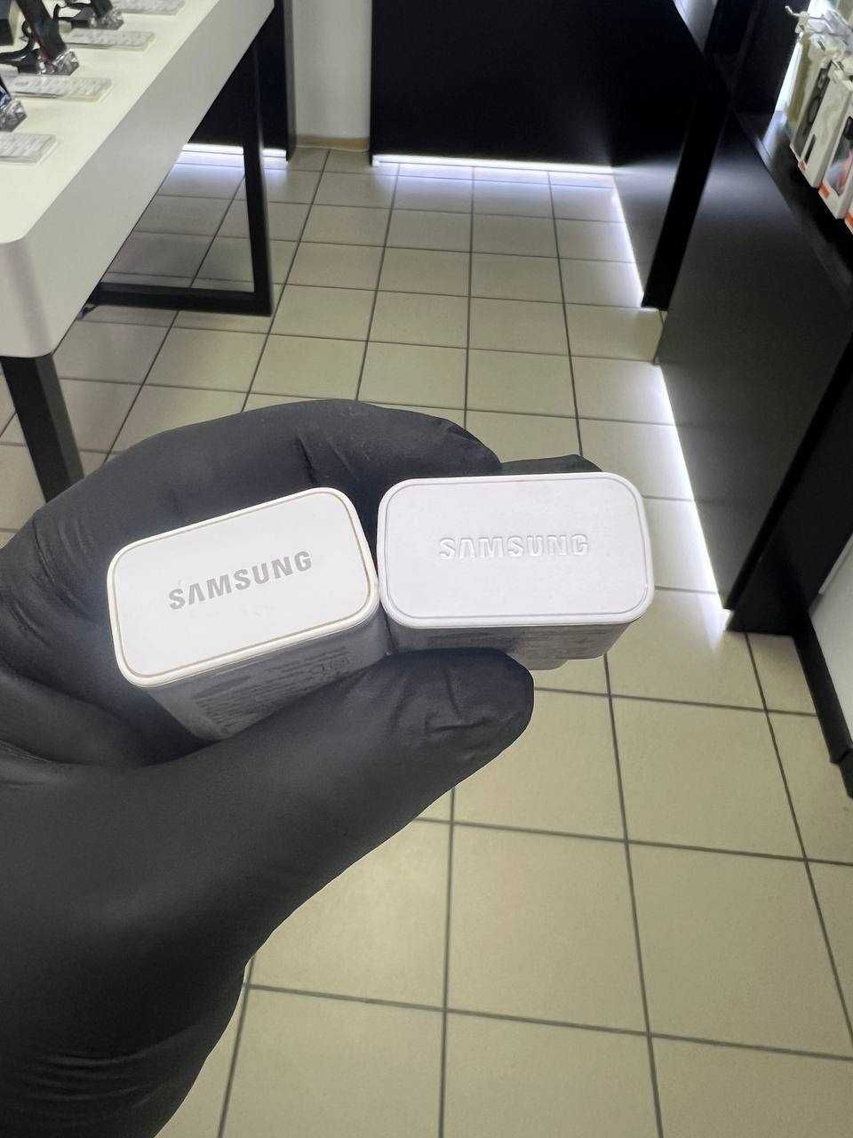 Оригінальний зарядний пристрій Samsung