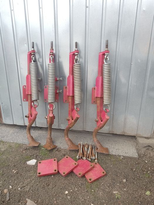 spulchniacz śladów kół siewnika agregatu przedpłużki do pługa lemken