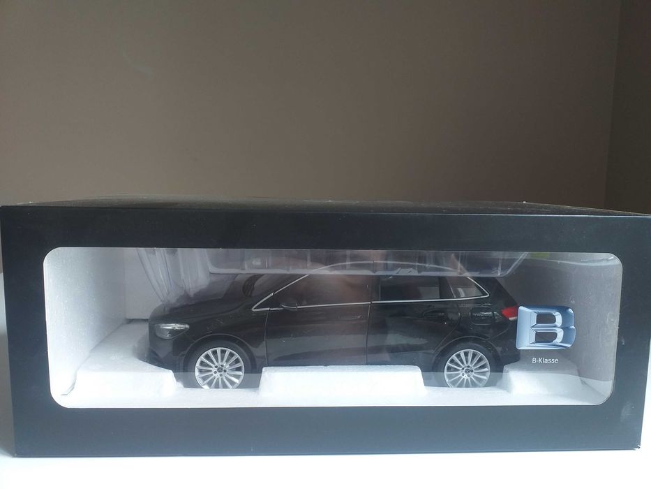 модели 1.18 Mercedes-Benz B класс (W247) 2018