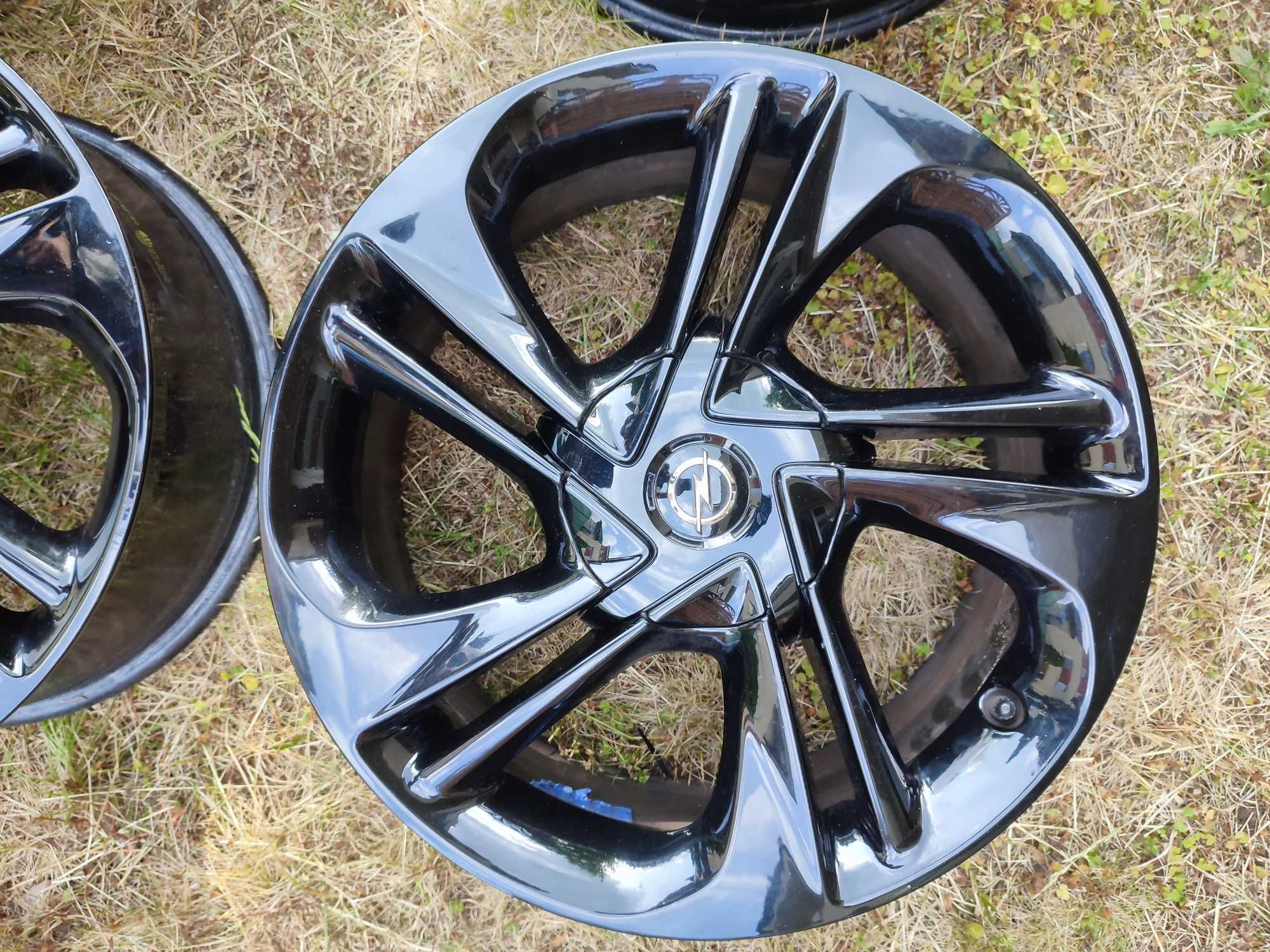 Alufelgi 17 Opel Corsa E OPC i inne 4x100 ET44 PIANO BLACK,PIĘKNY STAN