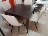 Mesa jantar extensível + 4 cadeiras