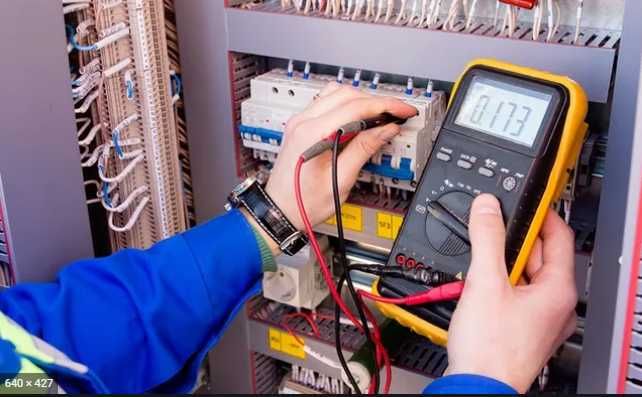 Elektryk alarmy instalacje elektryczne monitoring indukcja przyłącza