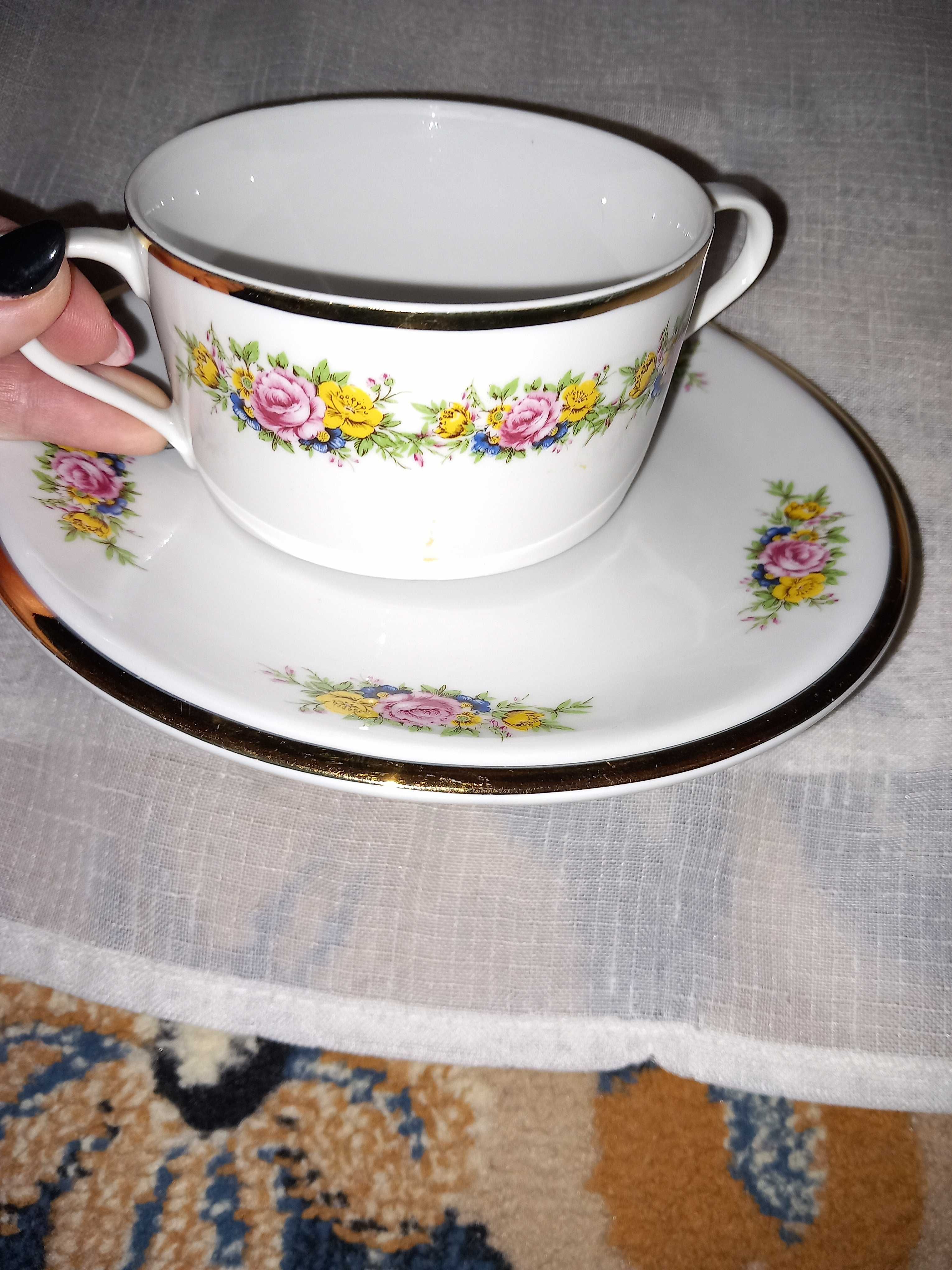 Molheira de porcelana de Portugal