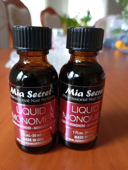 Liquid monomer do stylizacji paznokci