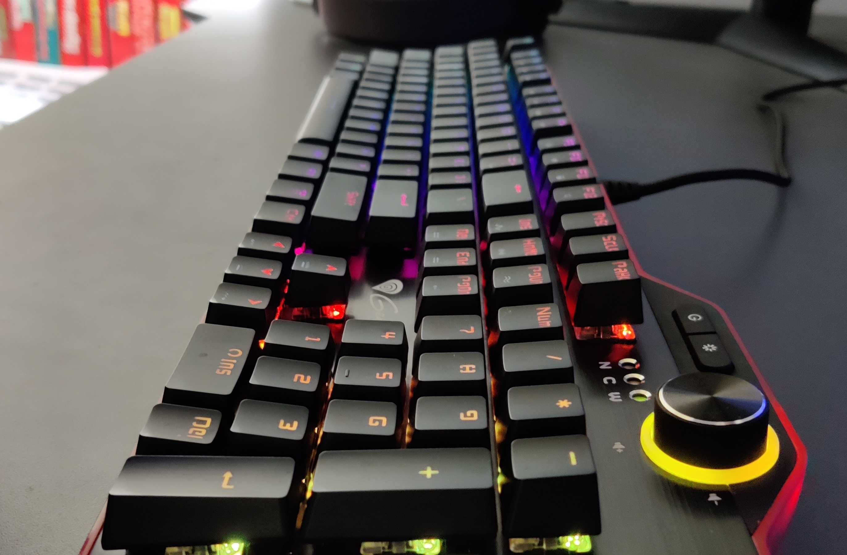 klawiatura Genesis rx85 RGB