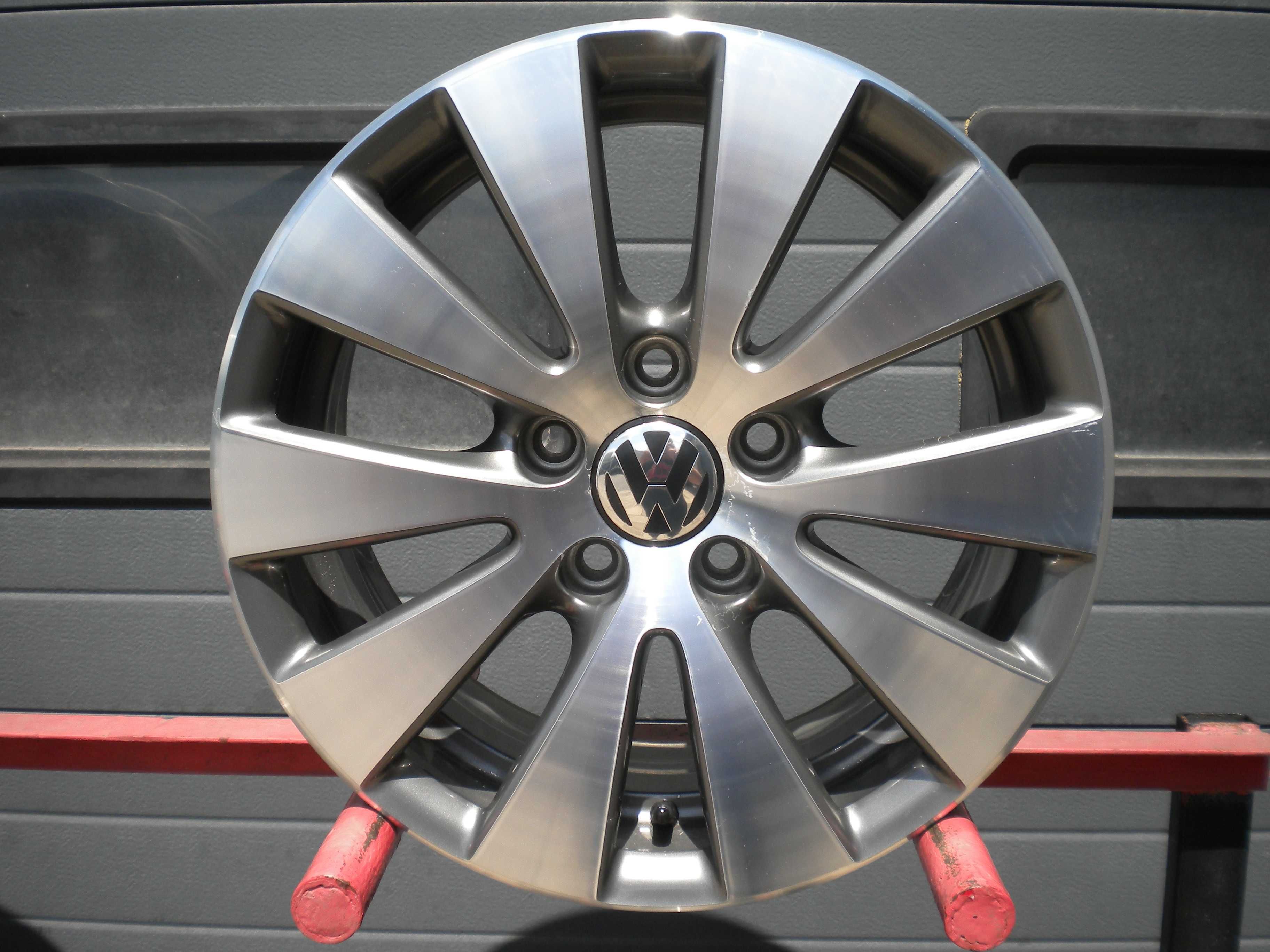 Felgi aluminiowe 16 5x112 org Vw Passat B6 B7 Golf VIII Eos Skoda Yeti