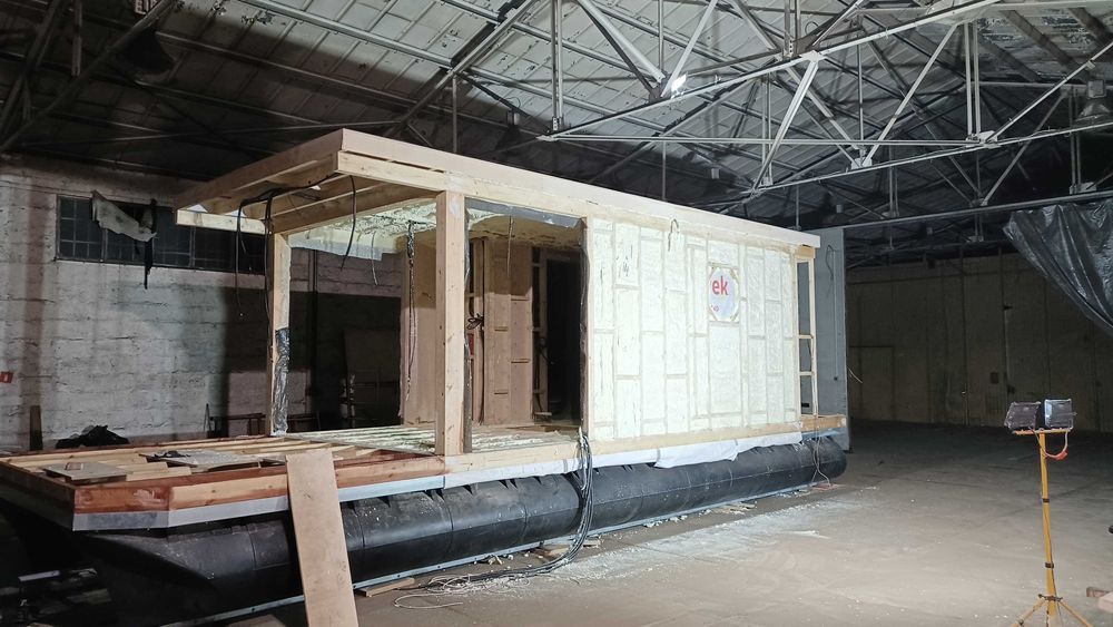 Ocieplenie Poddasza - Izolacje Natryskowe - Piana PUR - Wełna