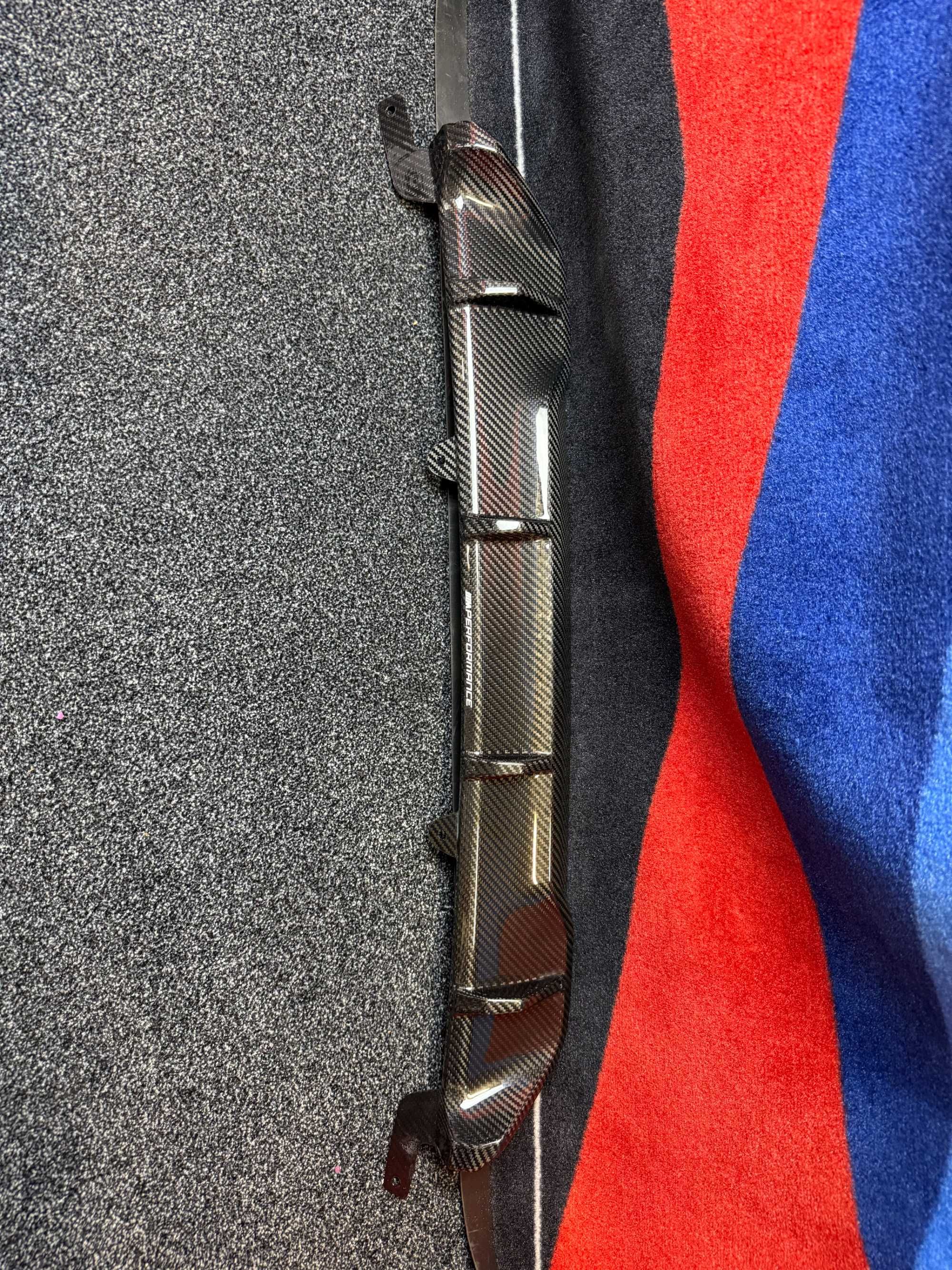 Dyfuzor zderzaka tyl G20 G21 carbon M performance nowy BMW OE