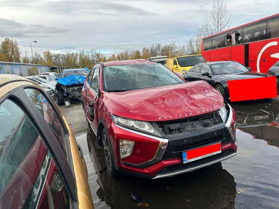 Mitsubishi Eclipse Cross Intense 2WD