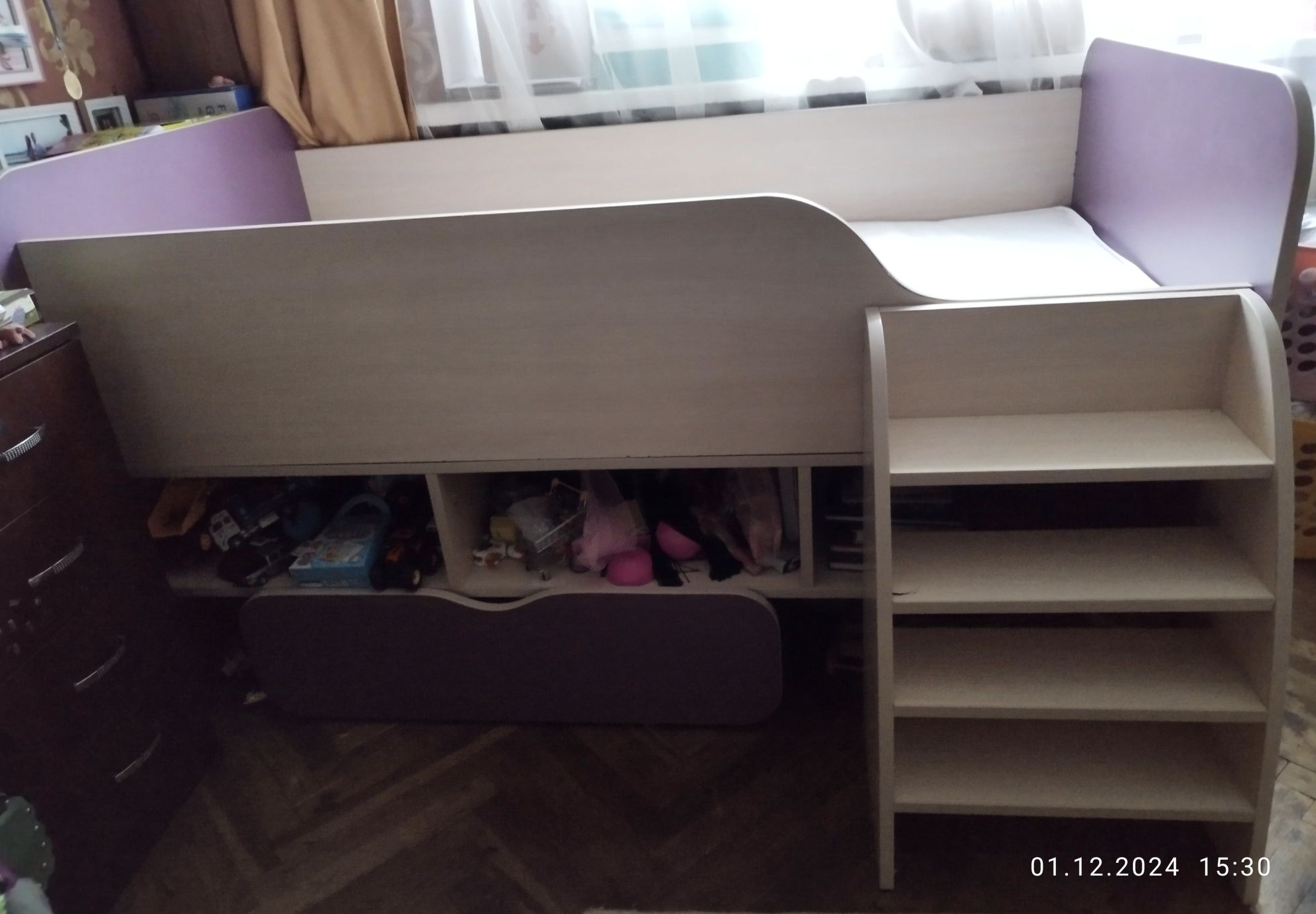 Ліжко горище кровать чердак з поличками і ящиком