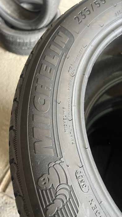 Зимові шини резина 235 55 R19 Michelin 2022рік