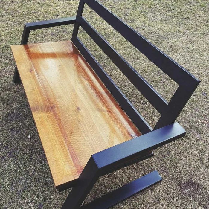 Лавка лофт комфортність зручність для відпочинку