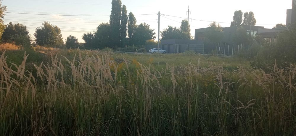Продам земельну ділянку в межах міста