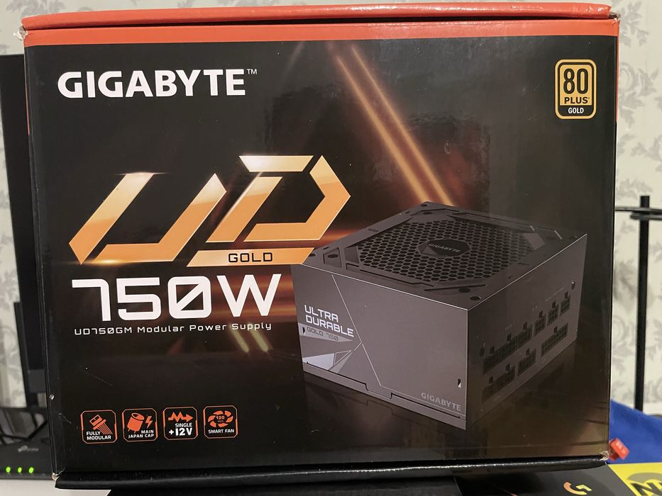 Блок живлення Gigabyte UD750GM 750w 80+ Gold «НА ГАРАНТІЇ»