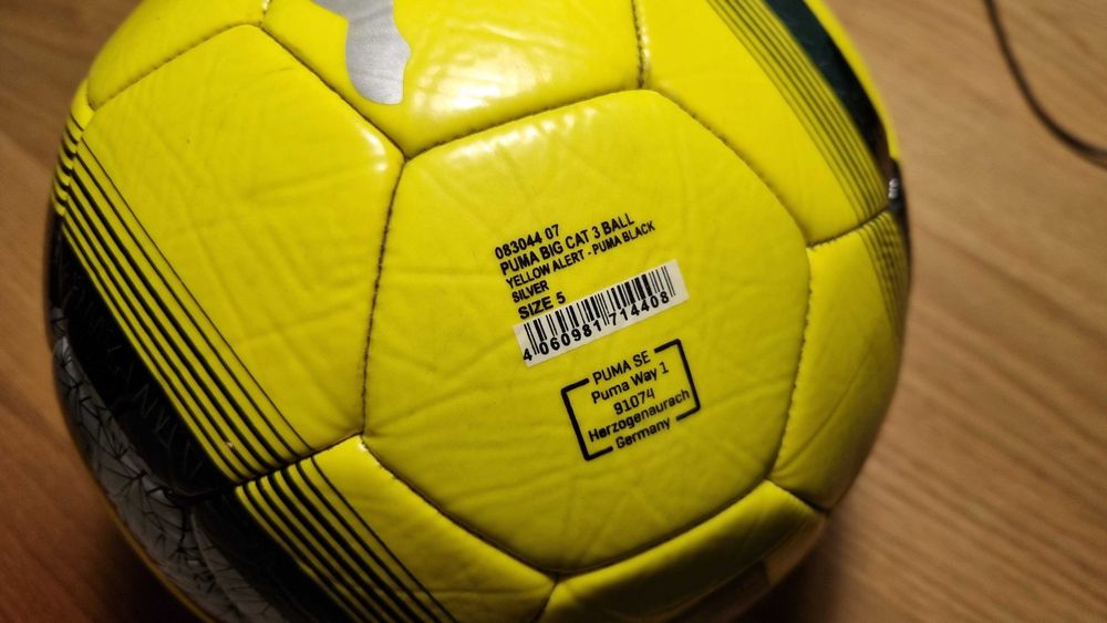COMO NOVA: Bola de Futebol Puma Big cat 3