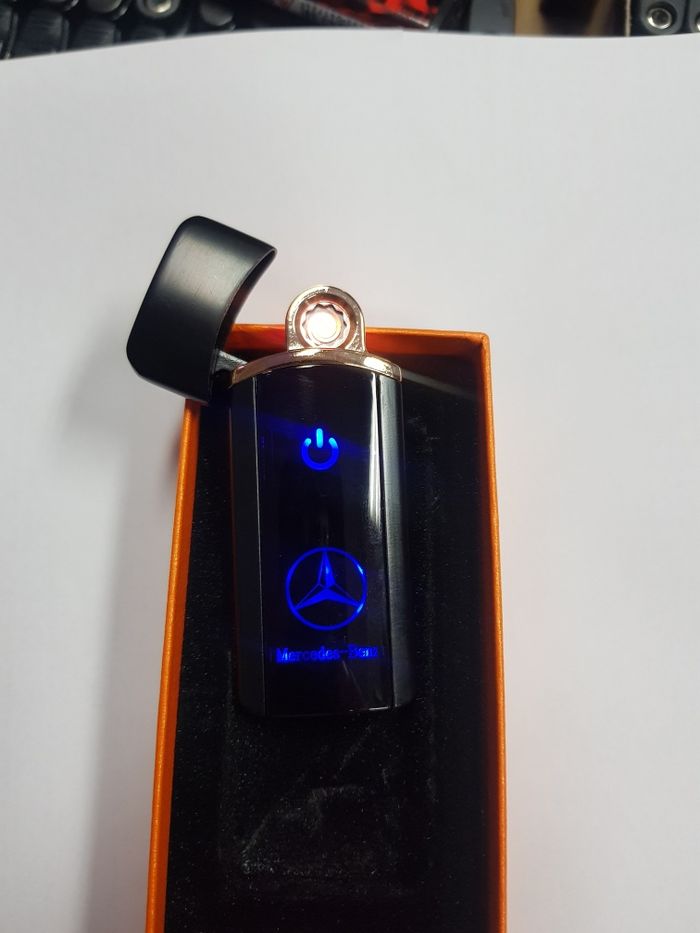 Zapalniczka dotykowa z wyświetlaczem, logo mercedes USB