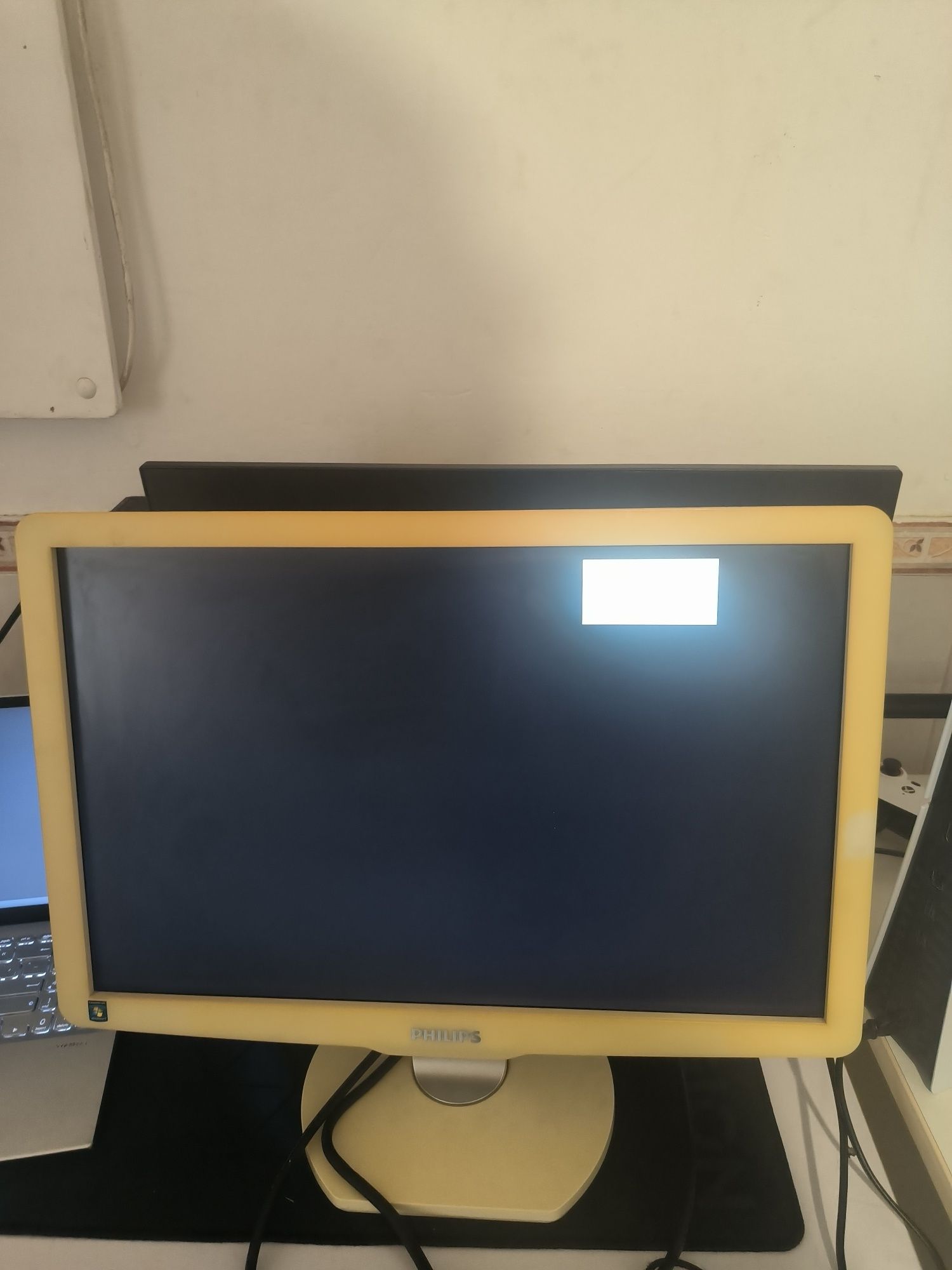 Monitor Philips MWX1220I