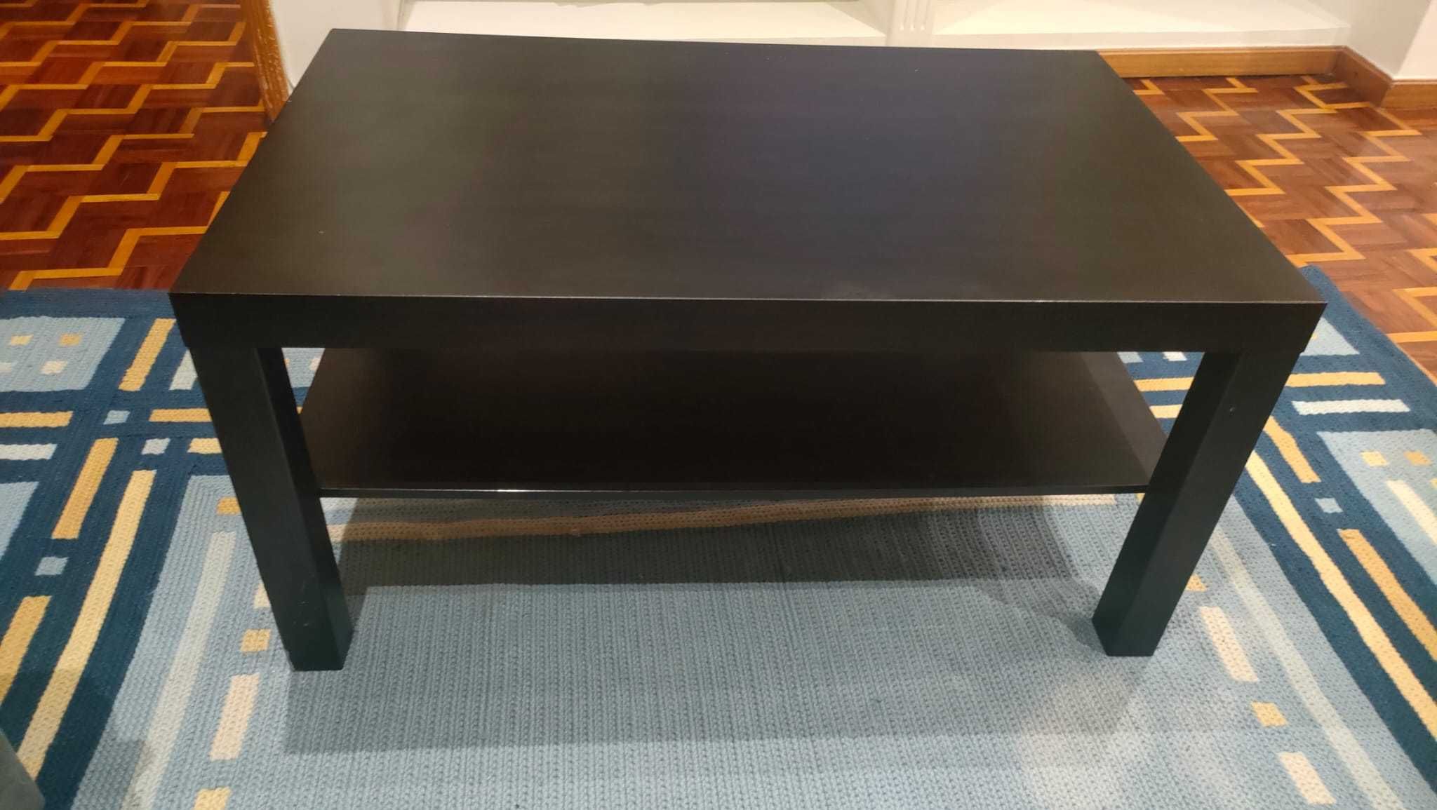 Mesa LACK em preto (ótimo estado)