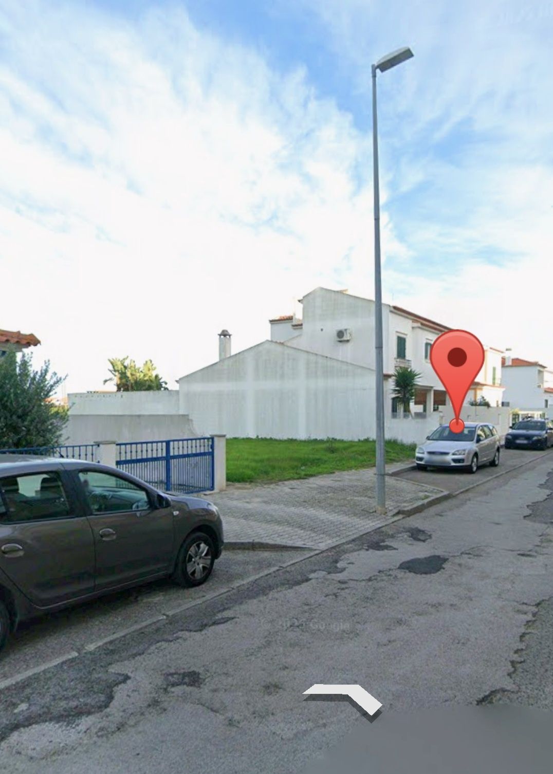 Lote de terreno para construção em Almeirim com projecto