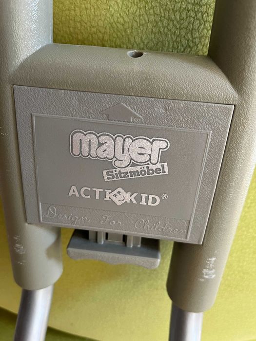 Ergonomiczne krzesło obrotowe Mayer dziecięce zielone