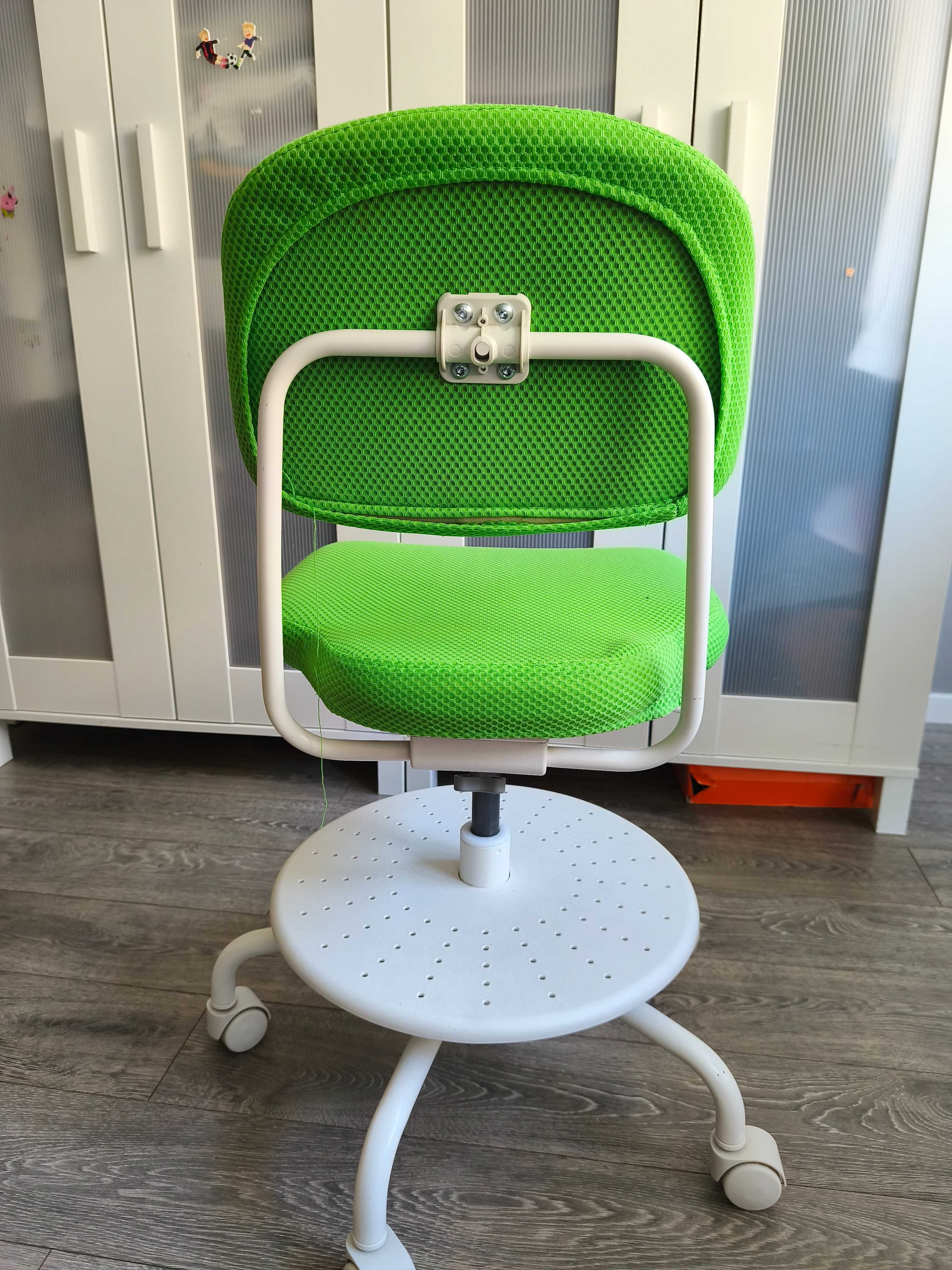 Ikea VIMUND. Dziecięce krzesło biurowe, zielone