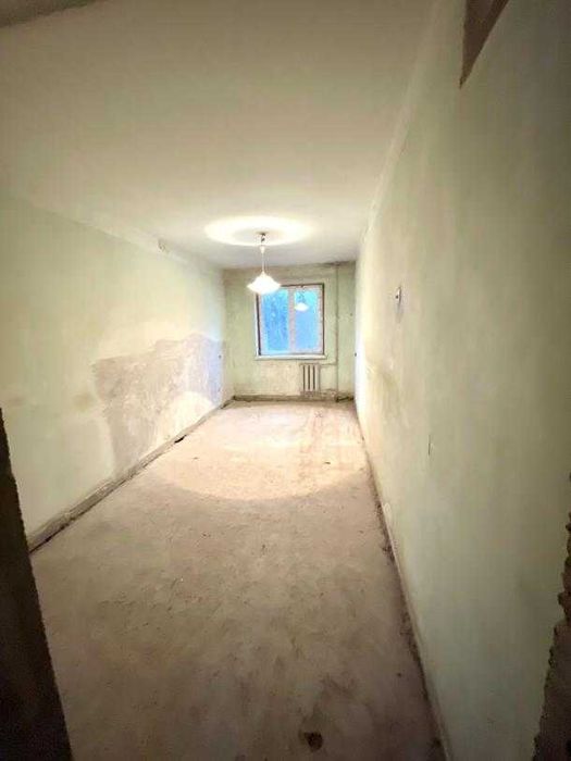 Продам 2 кімнатну квартиру на Нових Будинках.