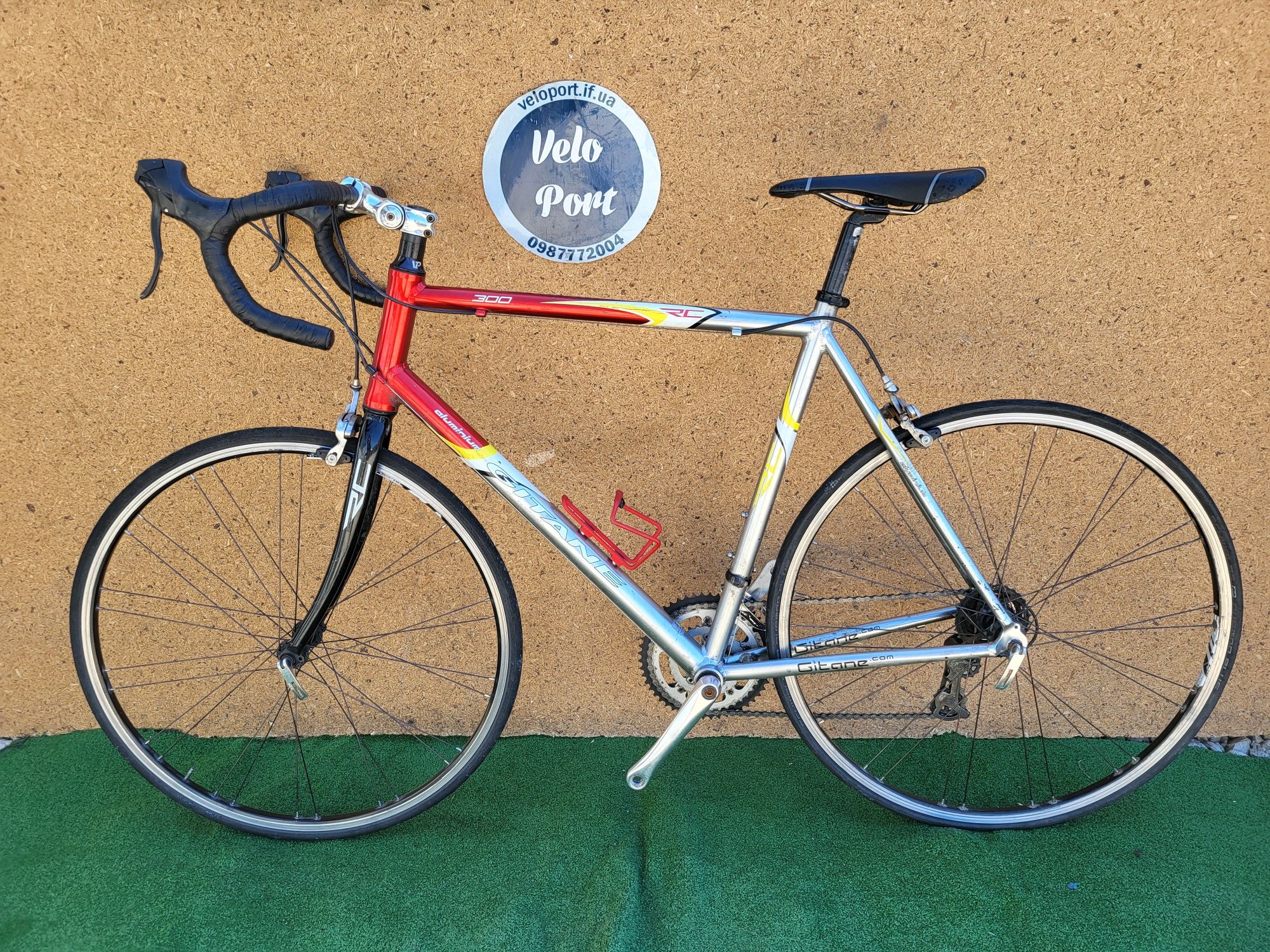 Шосейний велосипед Gitane / Shimano sora