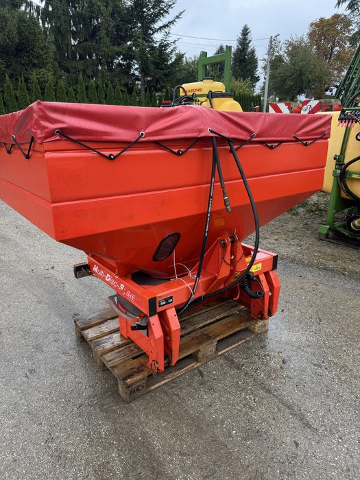 W ofercie Rozsiewacz Rauch MDS 921 1.5t super stan pochodzenie Niemcy