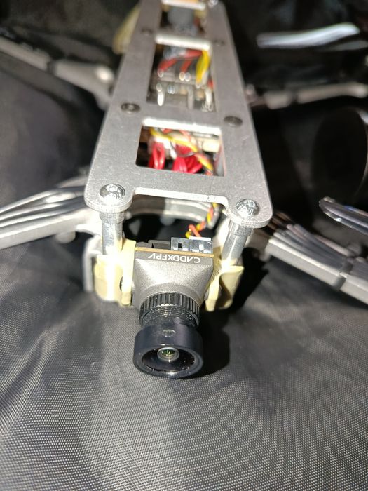 Продам fpv дрон 7 дюймів новий.