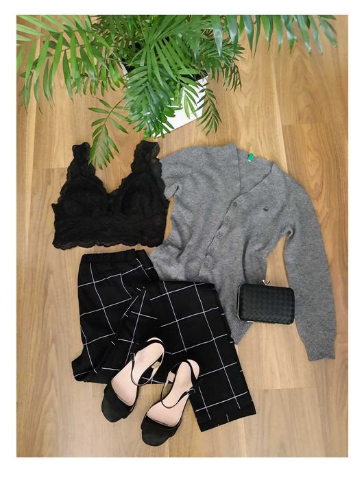 United Colors of Benetton szary sweterek Premium na guziki 100% wełna