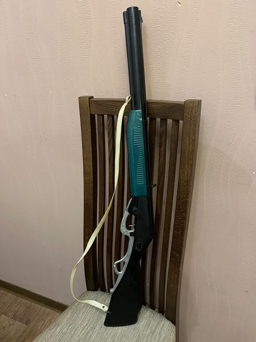 Дитяча рушниця (вінчестер) часів СРСР. Гарний стан. Абсолютно робоча.