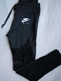 Czarne legginsy Nike Air z siateczka M sport.