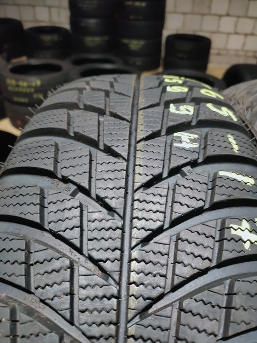 215/65R17 Bridgestone Blizzak LM001 z 2018r 8,5mm