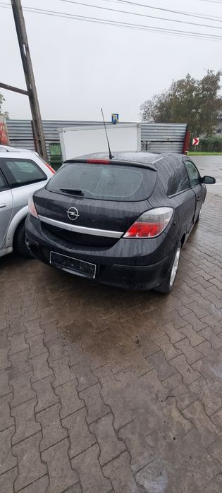 Opel Astra H 1.4 gtc na czesci